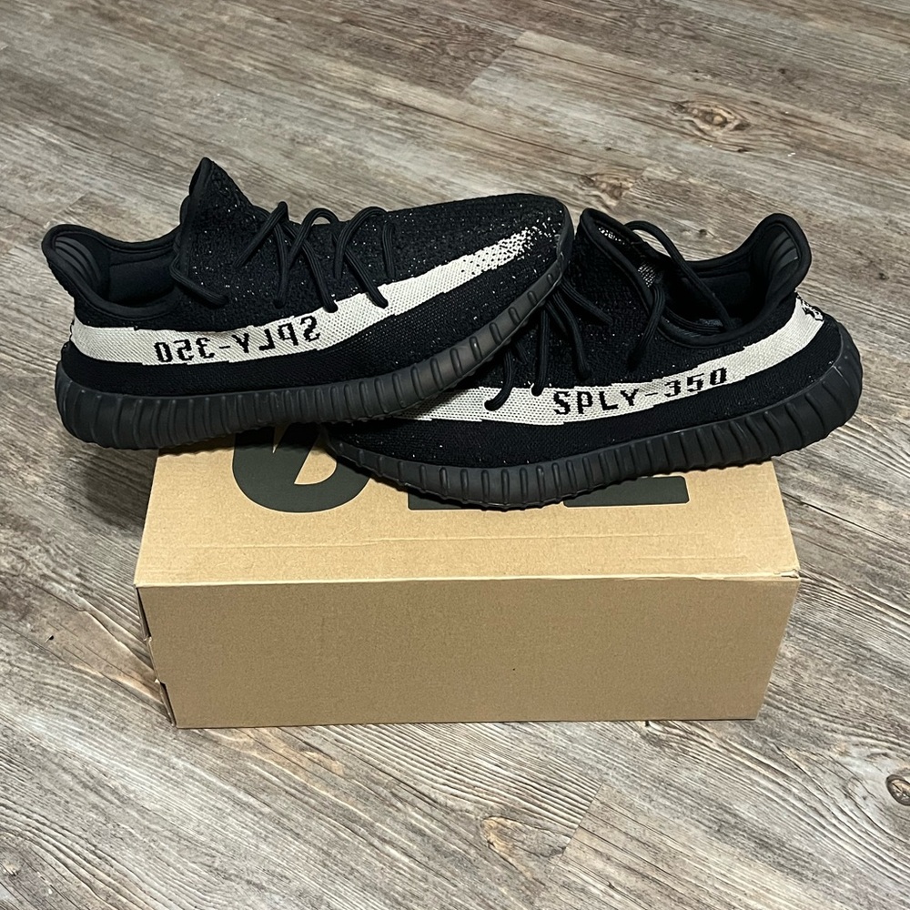 Yeezy 350, men’s size 11.5, (used) lightly worn
